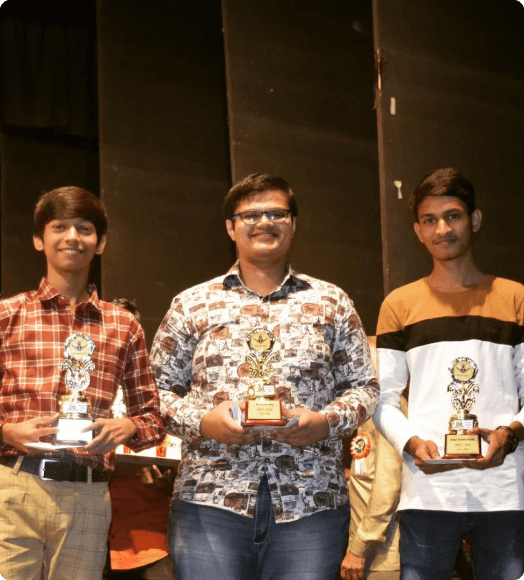 Home 82 Rectangle 77 14 1